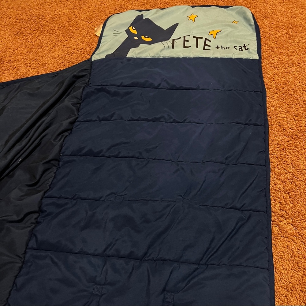 Pete the Cat Nap Mat - Picture 3 of 4